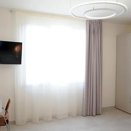 Ferrocino غالاتوني