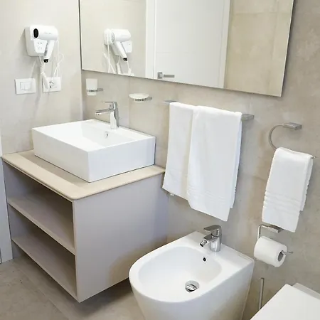 Ferrocino غالاتوني