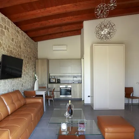 منتجع Ferrocino 3*