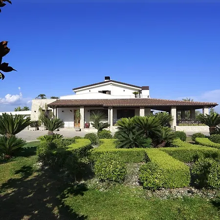 Ferrocino منتجع 3*