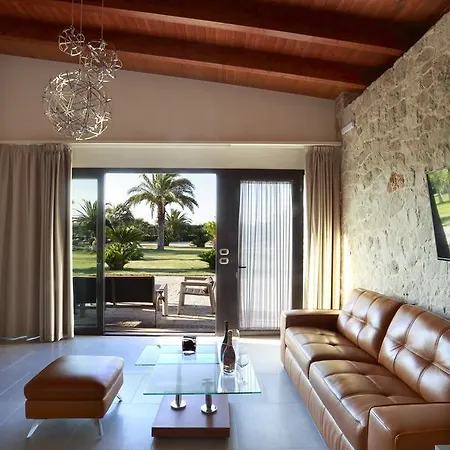 Ferrocino منتجع